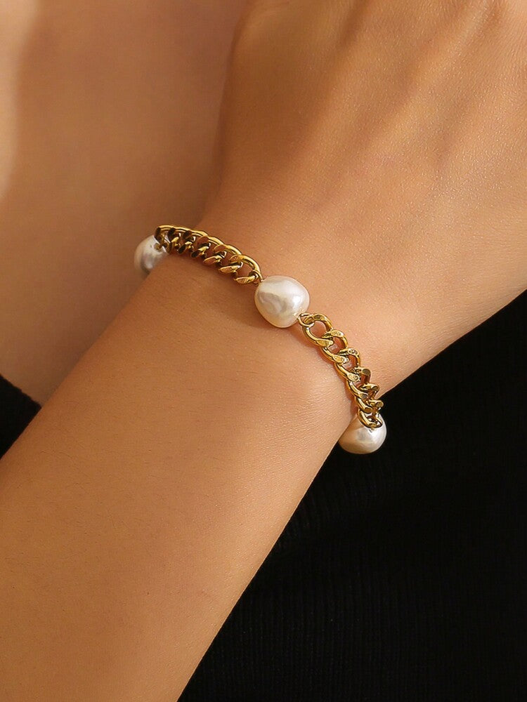 18K Gold-Plated Stainless Steel Bracelet – Faux Pearl & Heart Pendant Chain for Women’s Gifting