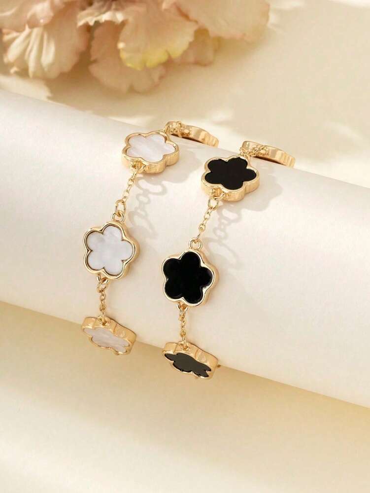 2pcs Black & White Clover Bracelet Set – Classic Fashion Jewelry for Women & Girls