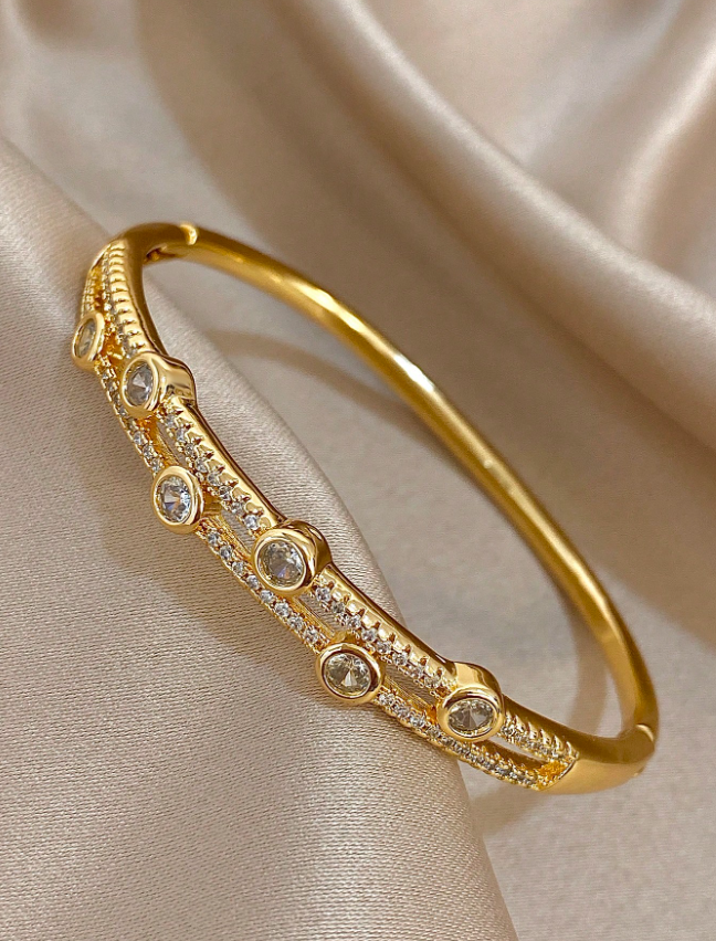 1pc Vintage Luxury Stackable Bangle Bracelet 14K Gold Plated Copper Women’s Daily Party Jewelry Gift