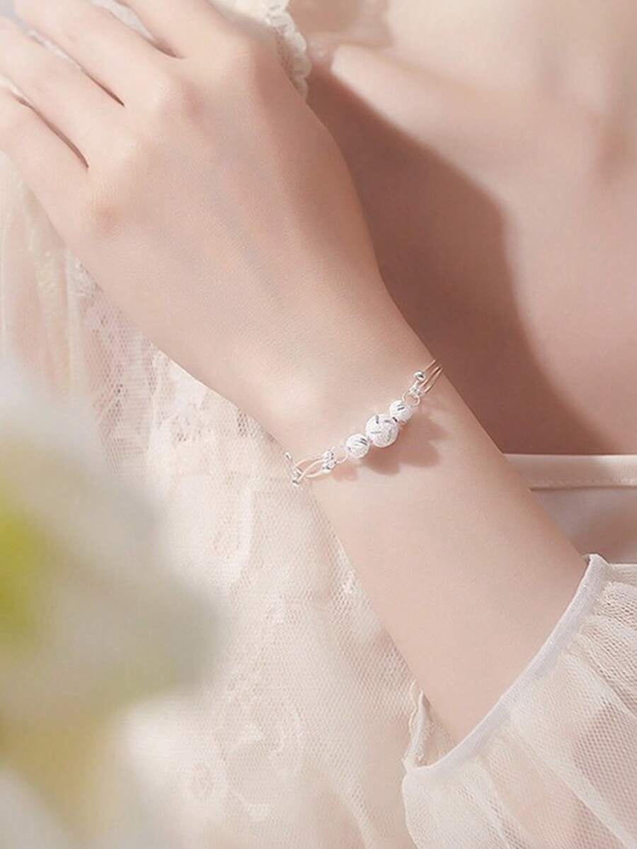 Minimalist Double Layer Star Bracelet – Dainty Lucky Bead Design with Lobster & Round Clasp