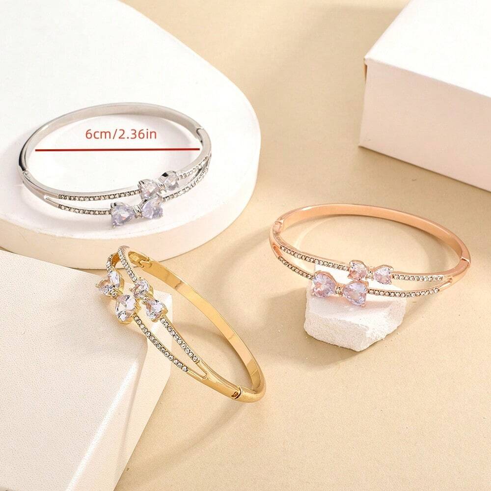 Elegant Women's Bangle With Sparkling Rhinestones And Faux Pearl Accents, Perfect Fashion Jewelry Gift