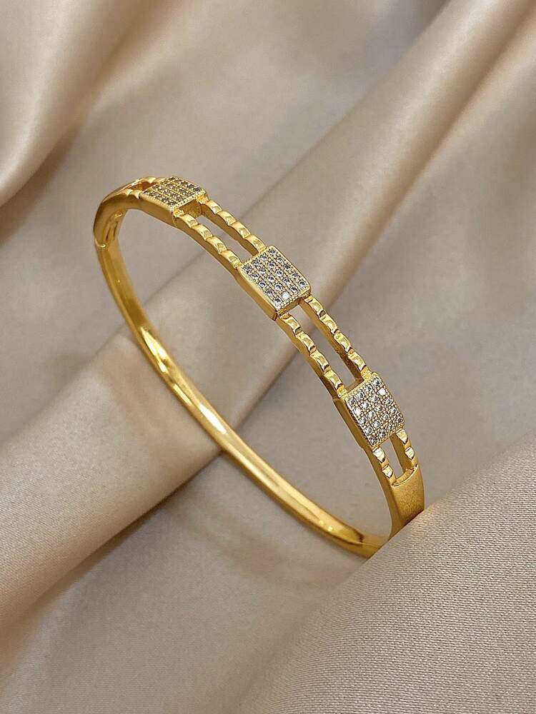 Simple Twisted Copper Alloy Bangle – Elegant Zirconia Bracelet for Women’s Daily Wear & Special Gifts