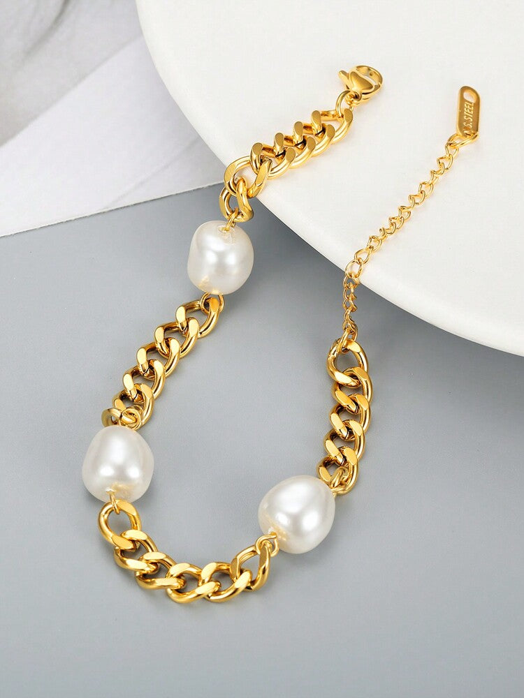 18K Gold-Plated Stainless Steel Bracelet – Faux Pearl & Heart Pendant Chain for Women’s Gifting