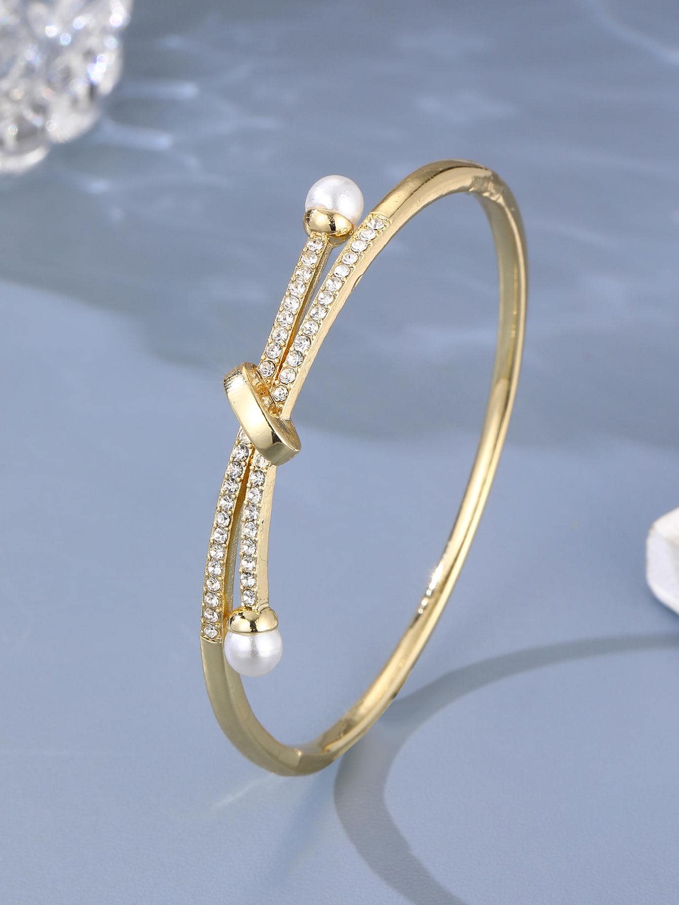Elegant Women's Bangle With Sparkling Rhinestones And Faux Pearl Accents, Perfect Fashion Jewelry Gift