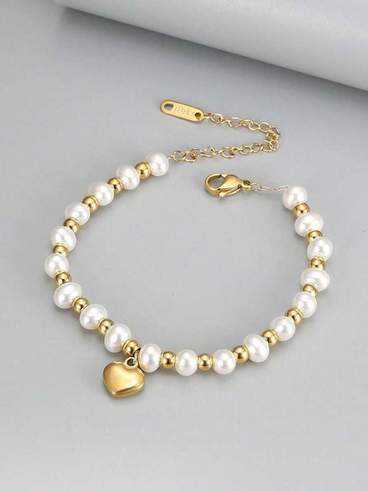 18K Gold-Plated Stainless Steel Bracelet – Faux Pearl & Heart Pendant Chain for Women’s Gifting