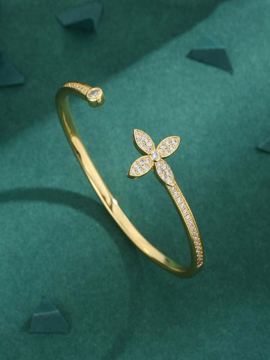 High-Quality 18K Gold Plated Four-Corner Floral Bracelet With Cubic Zirconia – Luxurious Jewelry Gift For Women