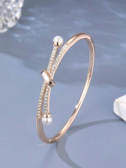 Elegant Women's Bangle With Sparkling Rhinestones And Faux Pearl Accents, Perfect Fashion Jewelry Gift
