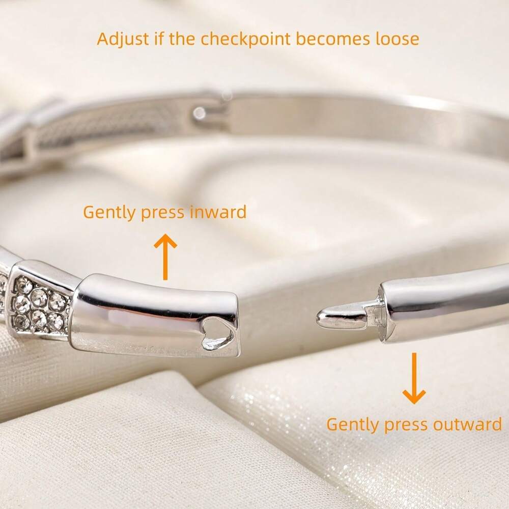 Elegant Women's Bangle With Sparkling Rhinestones And Faux Pearl Accents, Perfect Fashion Jewelry Gift